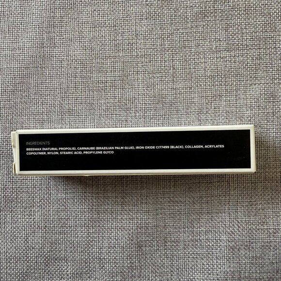 La Parfait Ultimate Waterproof Mascara Full Size Smudge Proof Longwearing - Picture 6 of 7